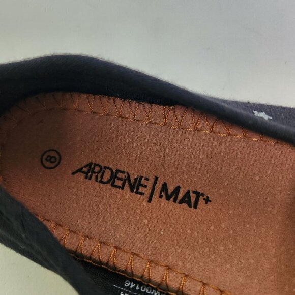 Ardene Mat Yoga Shoes Size 8 - Picture 8 of 8